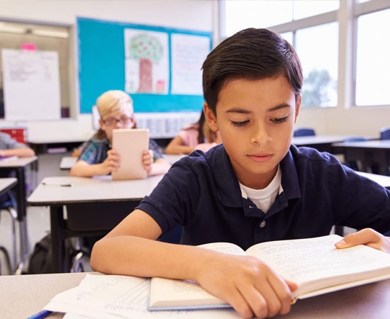 ESCUELA SAMUEL REYES ESPURVOA -  Tenemos una proporción de estudiantes/maestros que fomenta el aprendizaje y el desarrollo