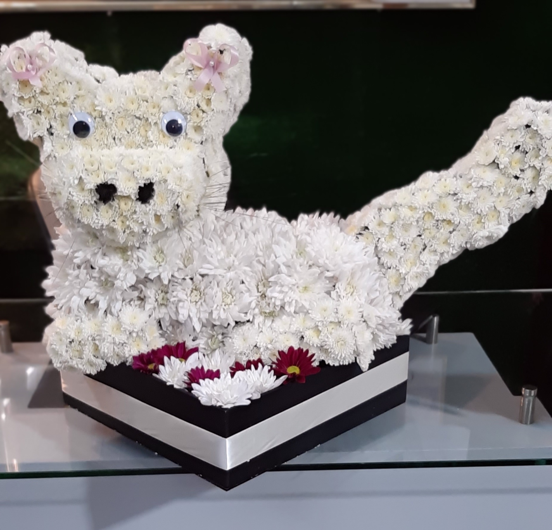 Arreglo en forma de gato $1500