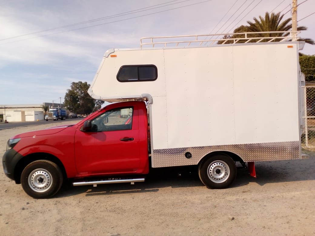 campers volado chasis nissan  