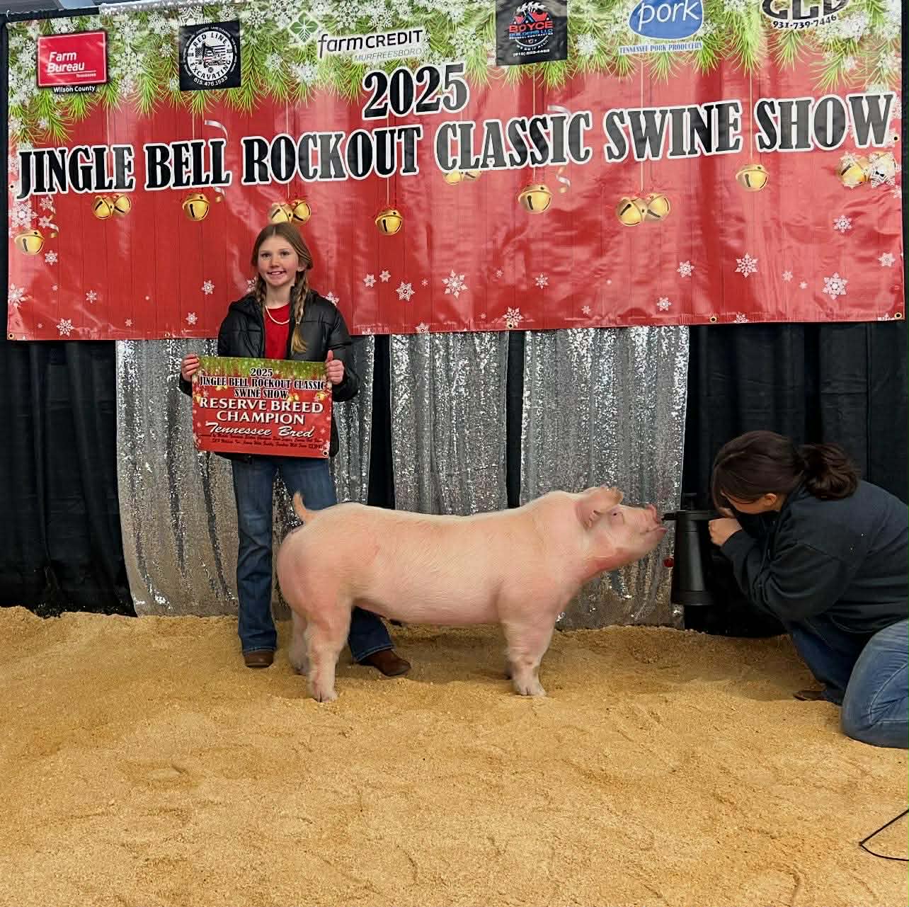 Callie Mae Phelps
2025 Jingle Bell Rockout Classic
Reserve Champion Tennessee Bred
Chester White Gilt