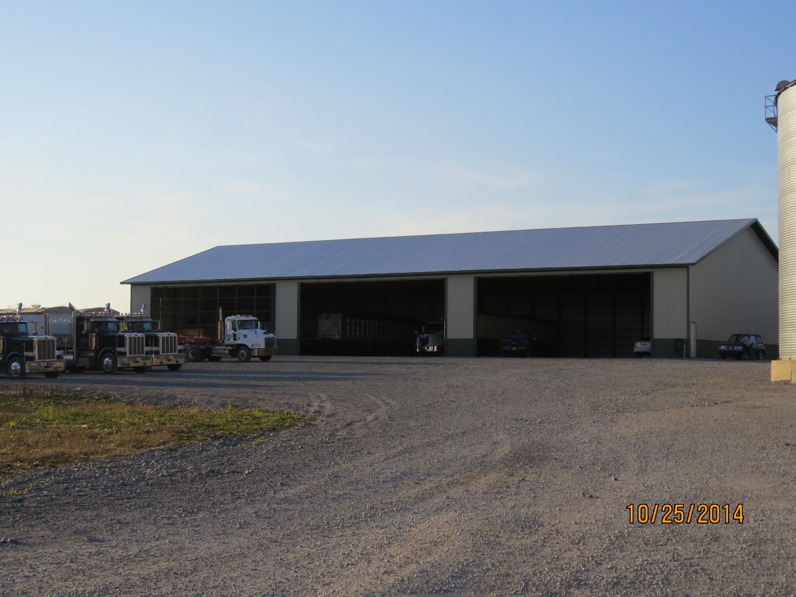 Truck Warehouse