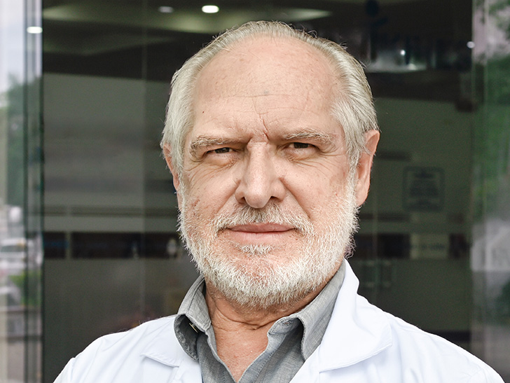 Dr. Dr. Héctor Ulises Chávez Ceballos