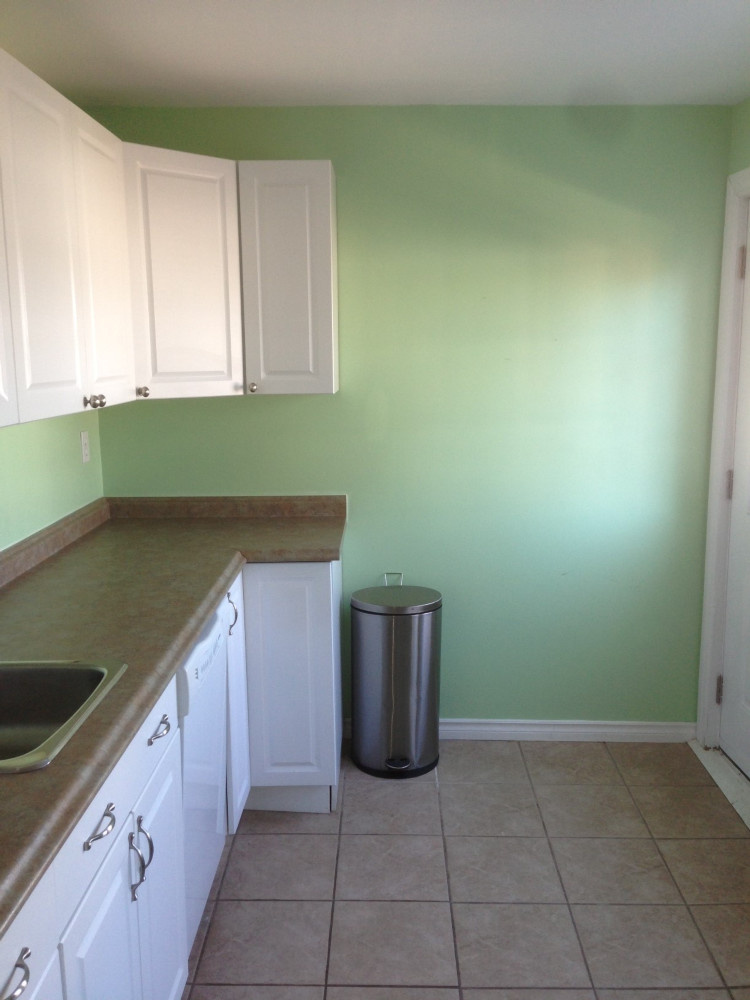 90-Coburg-Front-Kitchen--2-