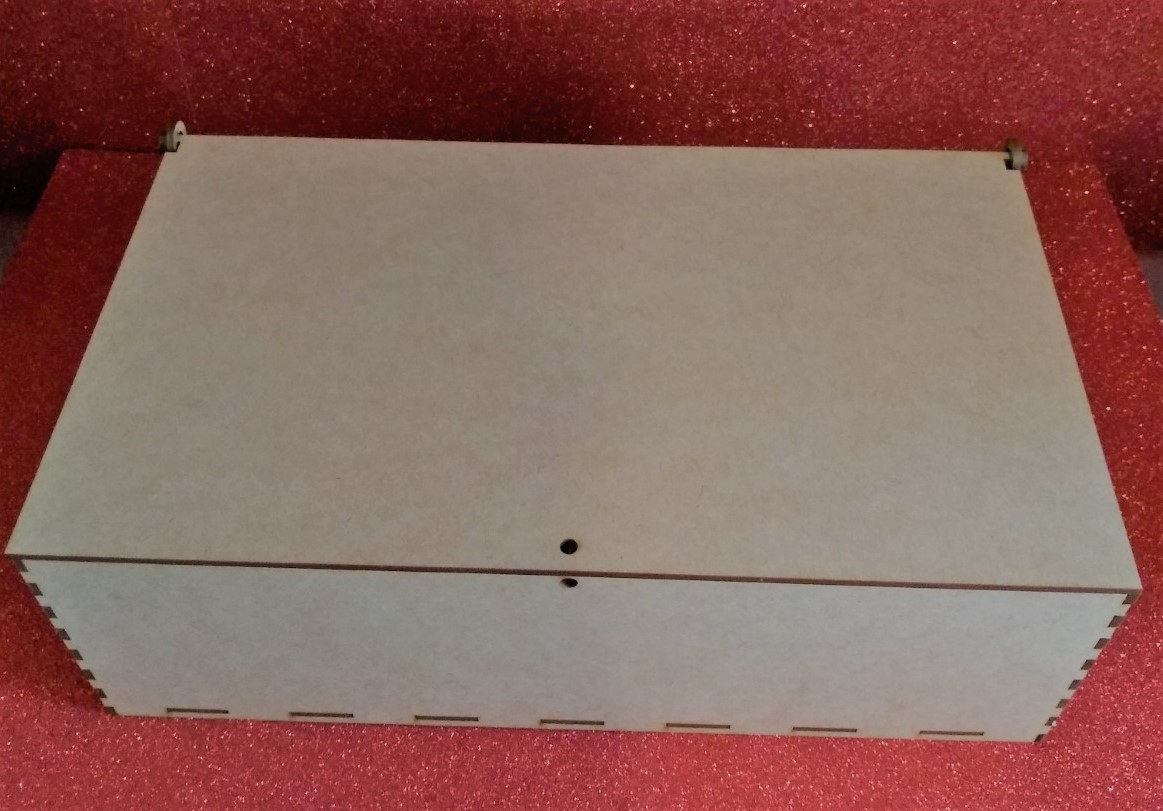 Caja para Botella con Divisiones
19 x 34 x 10.5 cm $160.00