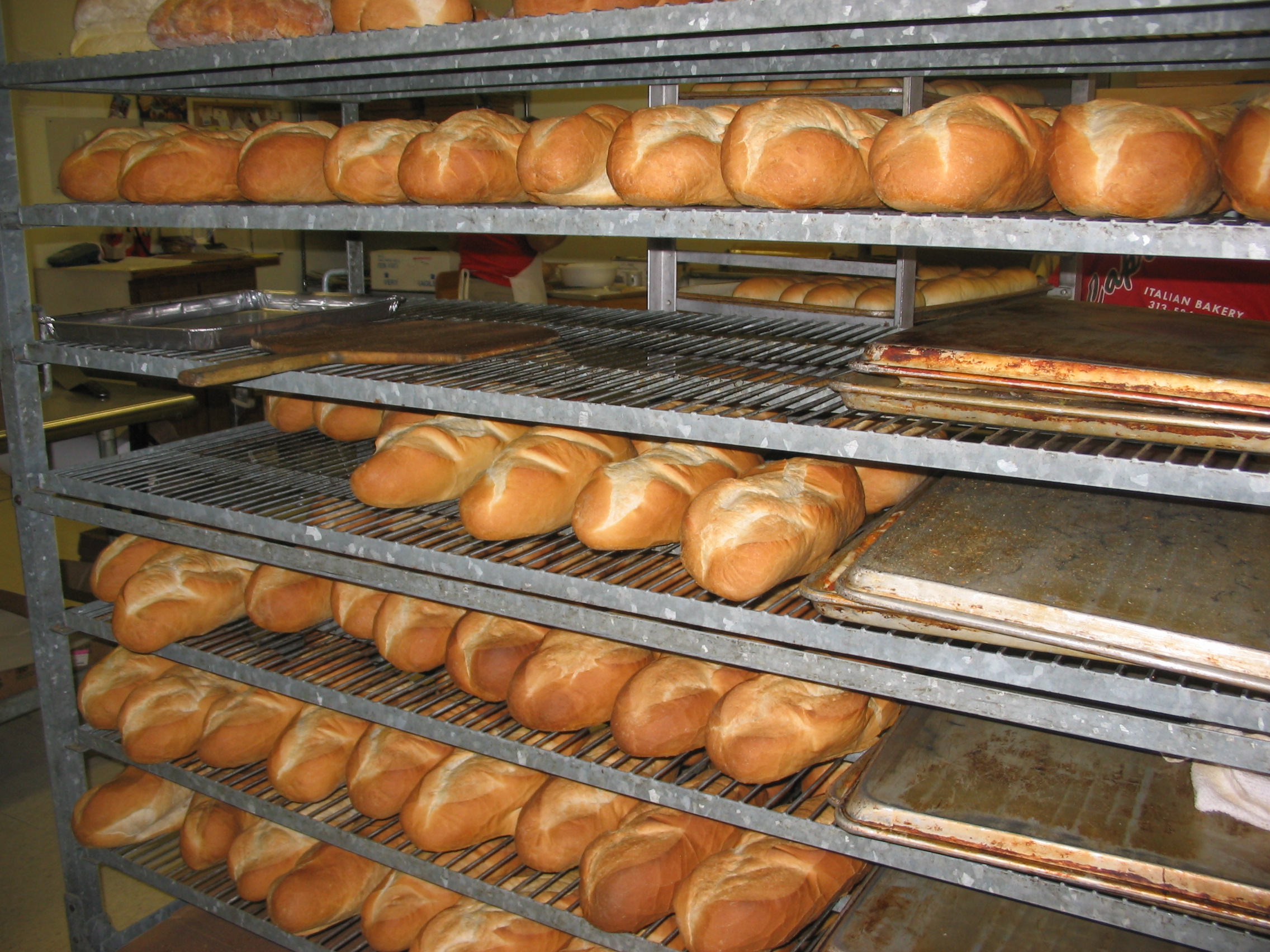 Bread Cooling.jpg