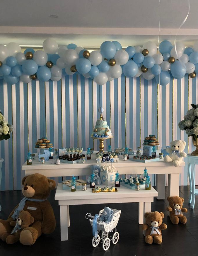 Rectangular Grande alta
Color Blanco 2.20X1m
Precio de Alquiler $ 90.000
Mesas Auxiliares color Blanco
Largo 1.20m
altura 55cm
profundidad 56cm
c/u 50.000
Altura 80 cm X 36 1/6 cm
Mesa Auxiliar Pata Curva
$ 50.000