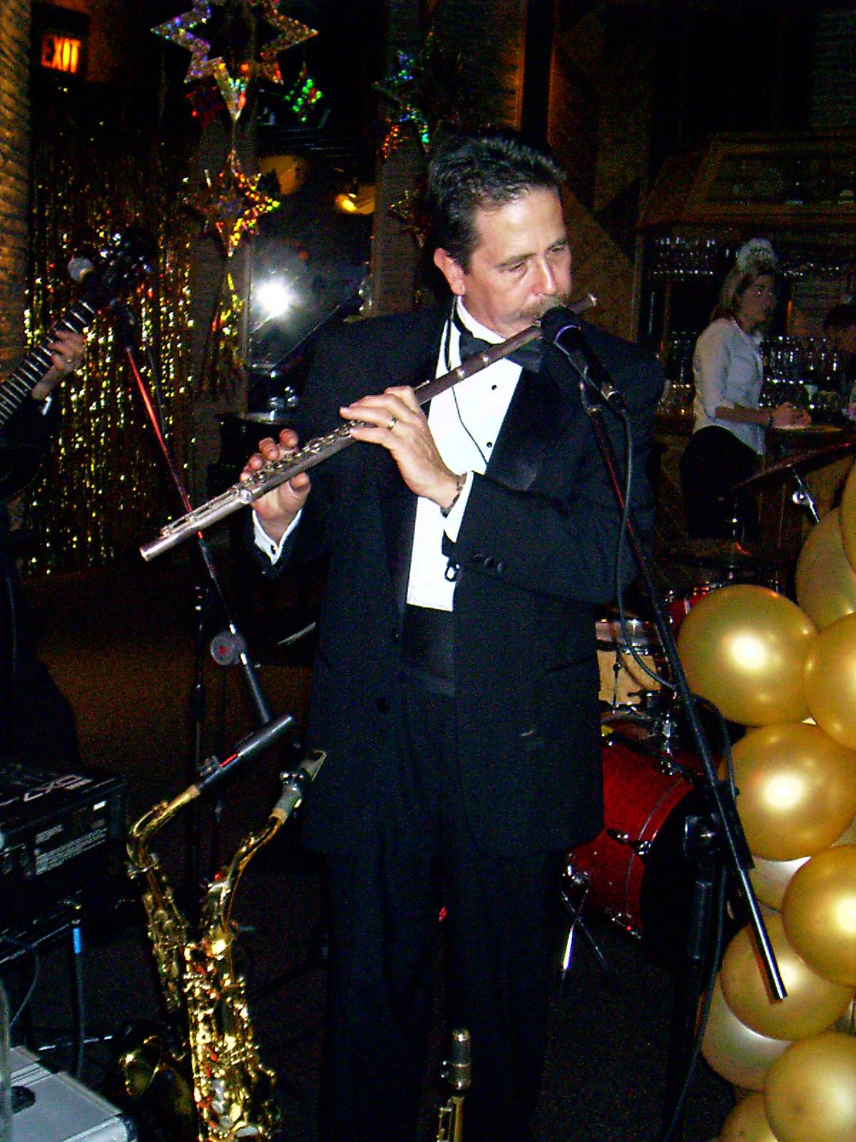 https://0201.nccdn.net/1_2/000/000/17e/ff0/nye-2003-ml-flute.jpg