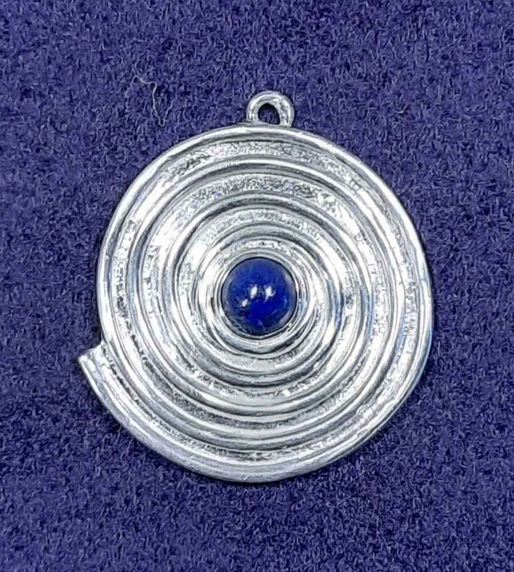 JPn021a-LC SILVER SPIRAL Cast Sterling with Lapis cabochon