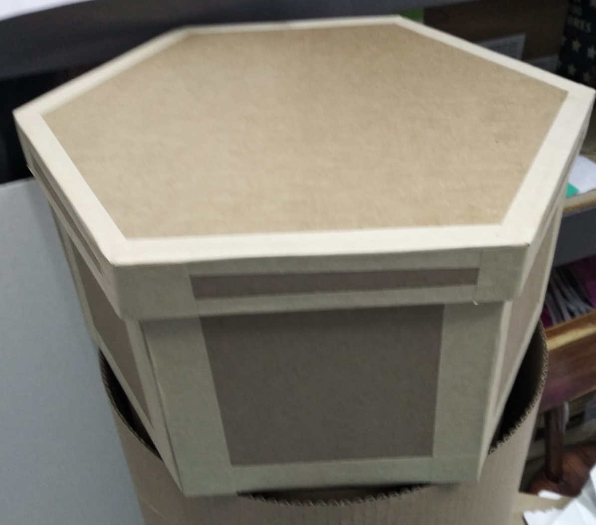 CAJA SORPRESA HEXAGONAL