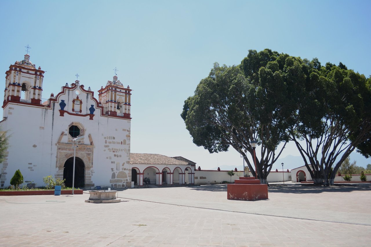 https://0201.nccdn.net/1_2/000/000/182/231/il-templo-de-la-virgen.jpg
