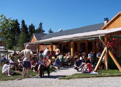 https://0201.nccdn.net/1_2/000/000/182/a8d/skgi_3901062_21530-400x287.jpg