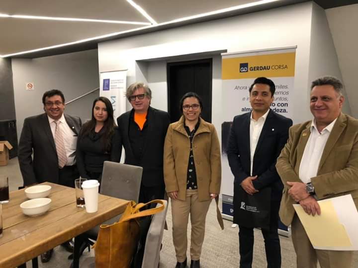 Miembros AMPI y CAMSAM con ex-director del RUV INFONAVIT