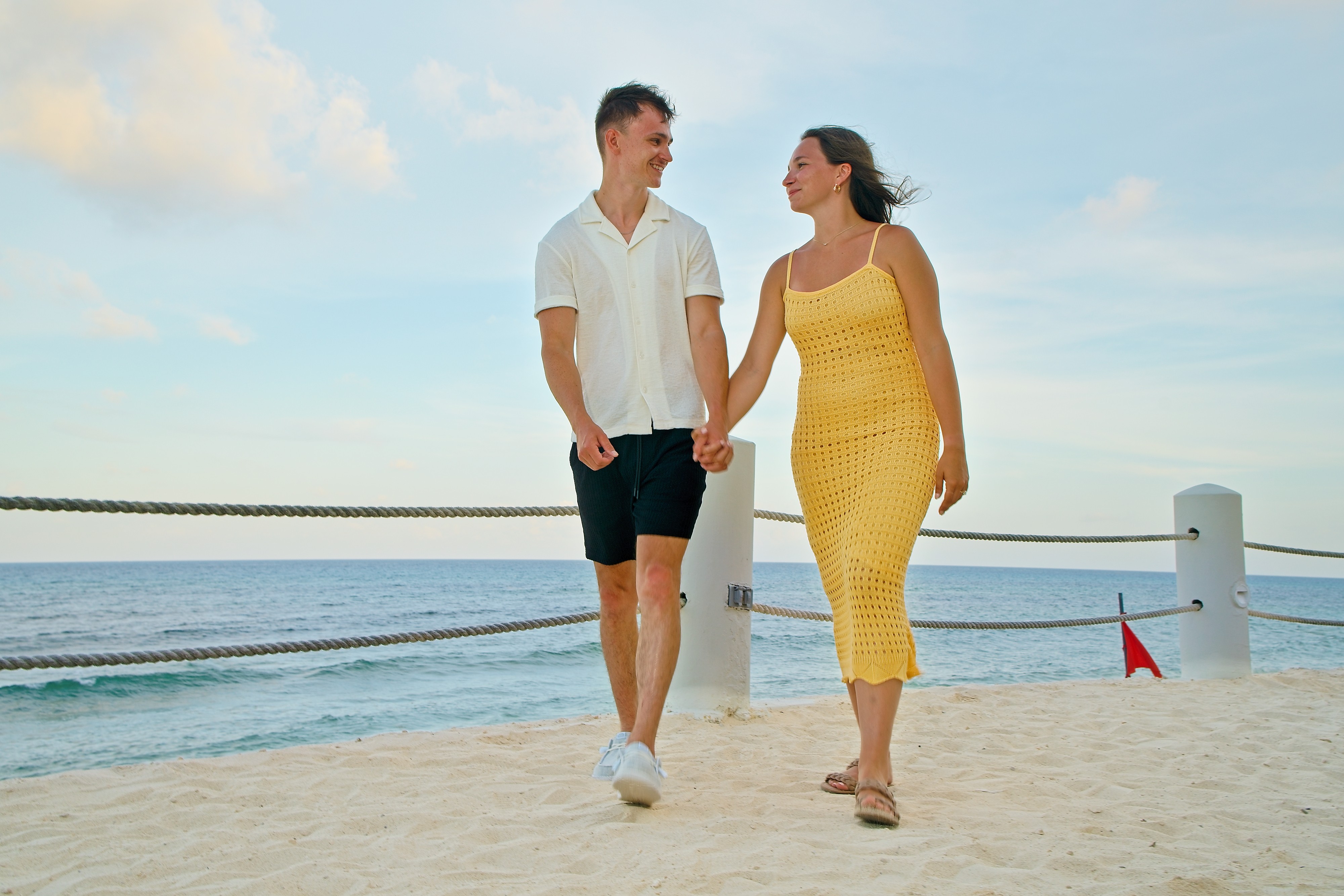 https://0201.nccdn.net/1_2/000/000/183/5c6/engagement-moment-captured-%E2%80%93-proposal-photos18.jpg