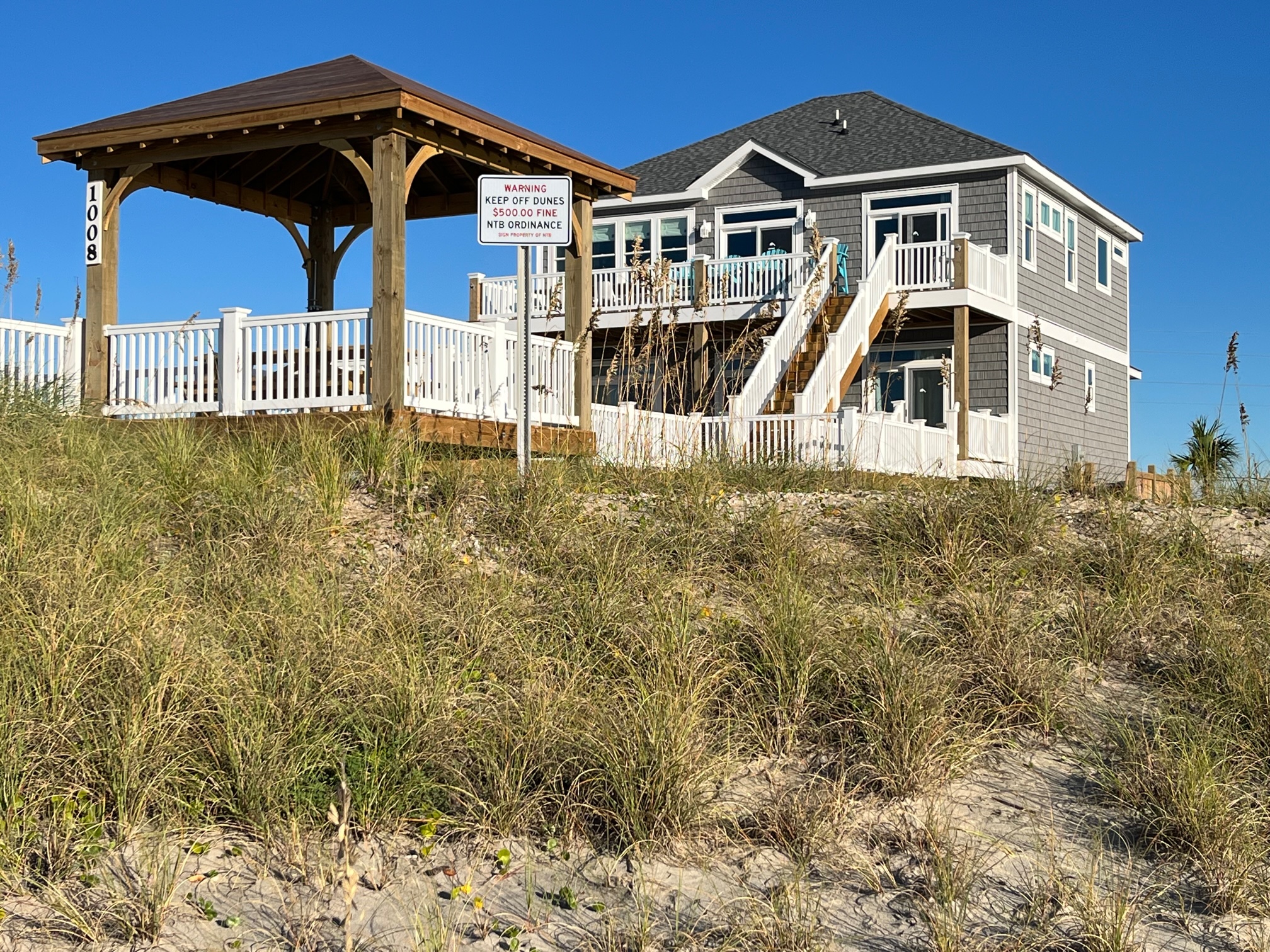 "Sea Glass" --
5 Bedroom, 4 Bath, Sleeps 12
