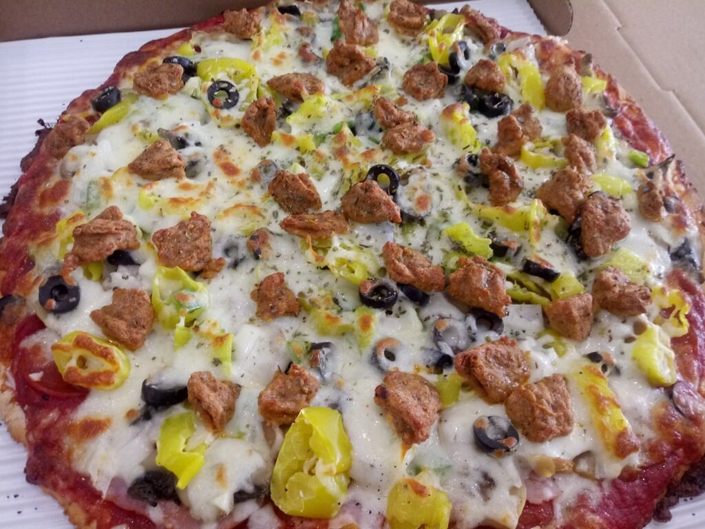 Special Deluxe Pizza