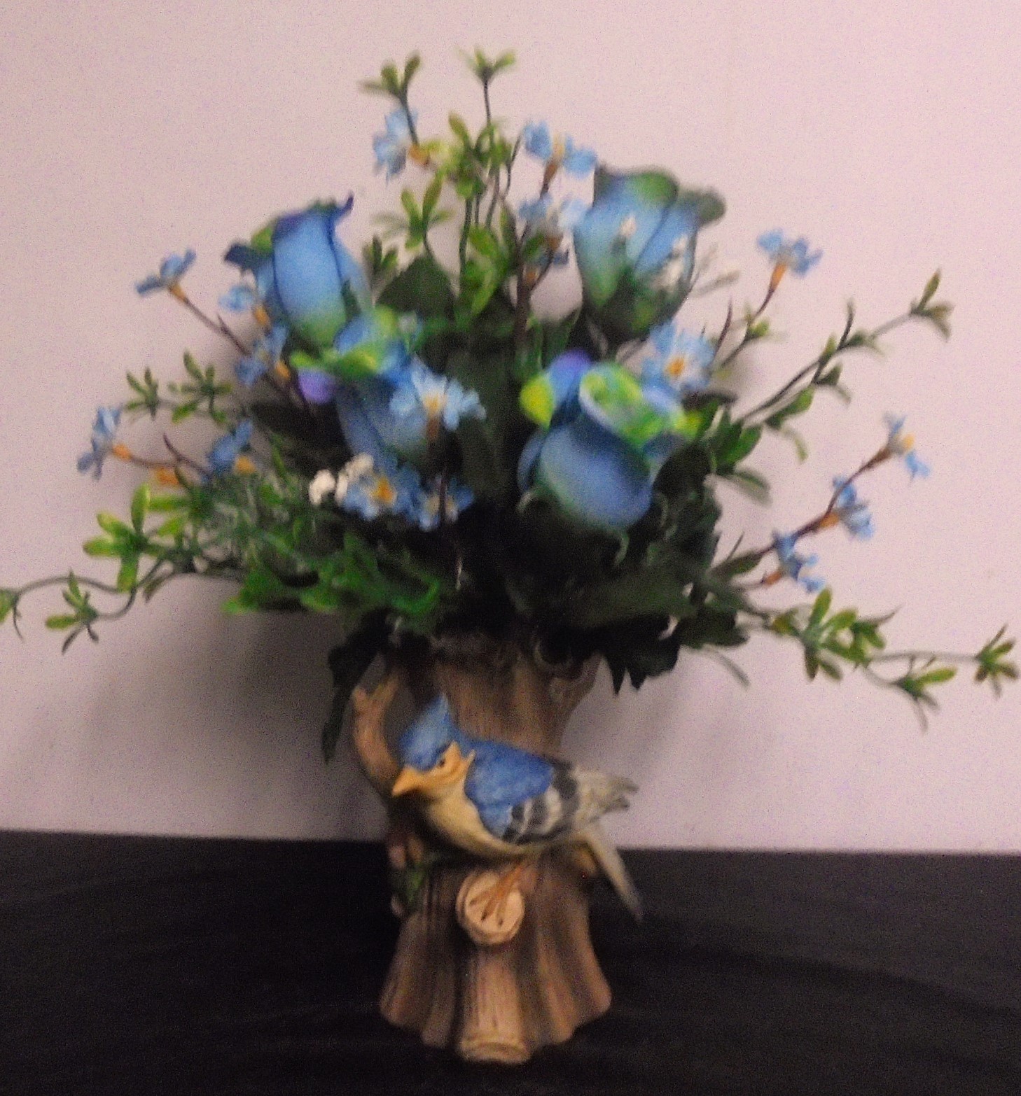 (32)  "Silk" Blue Jay Vase Arrangement
$32.50