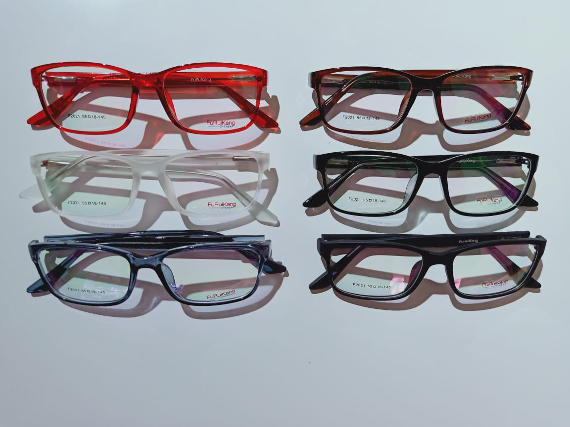 Modelo: F2021
Colores: Gris, Blanco, Negro, Negro mate, Cafe y Rojo