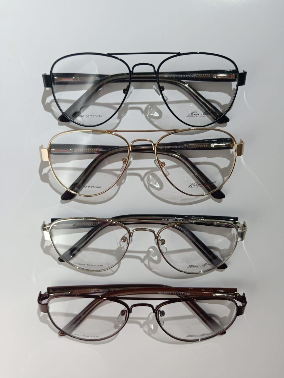 Modelo: HM-8001
Colores: Negro, Dorado, Plateado y Cafe