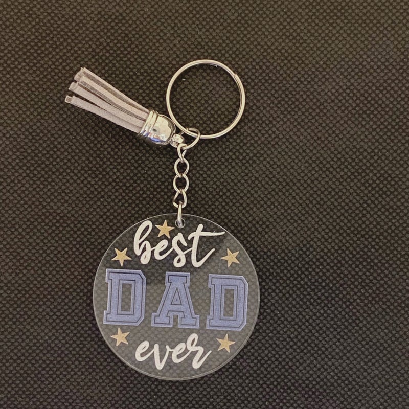 https://0201.nccdn.net/1_2/000/000/184/749/keychain-best-dad.jpeg