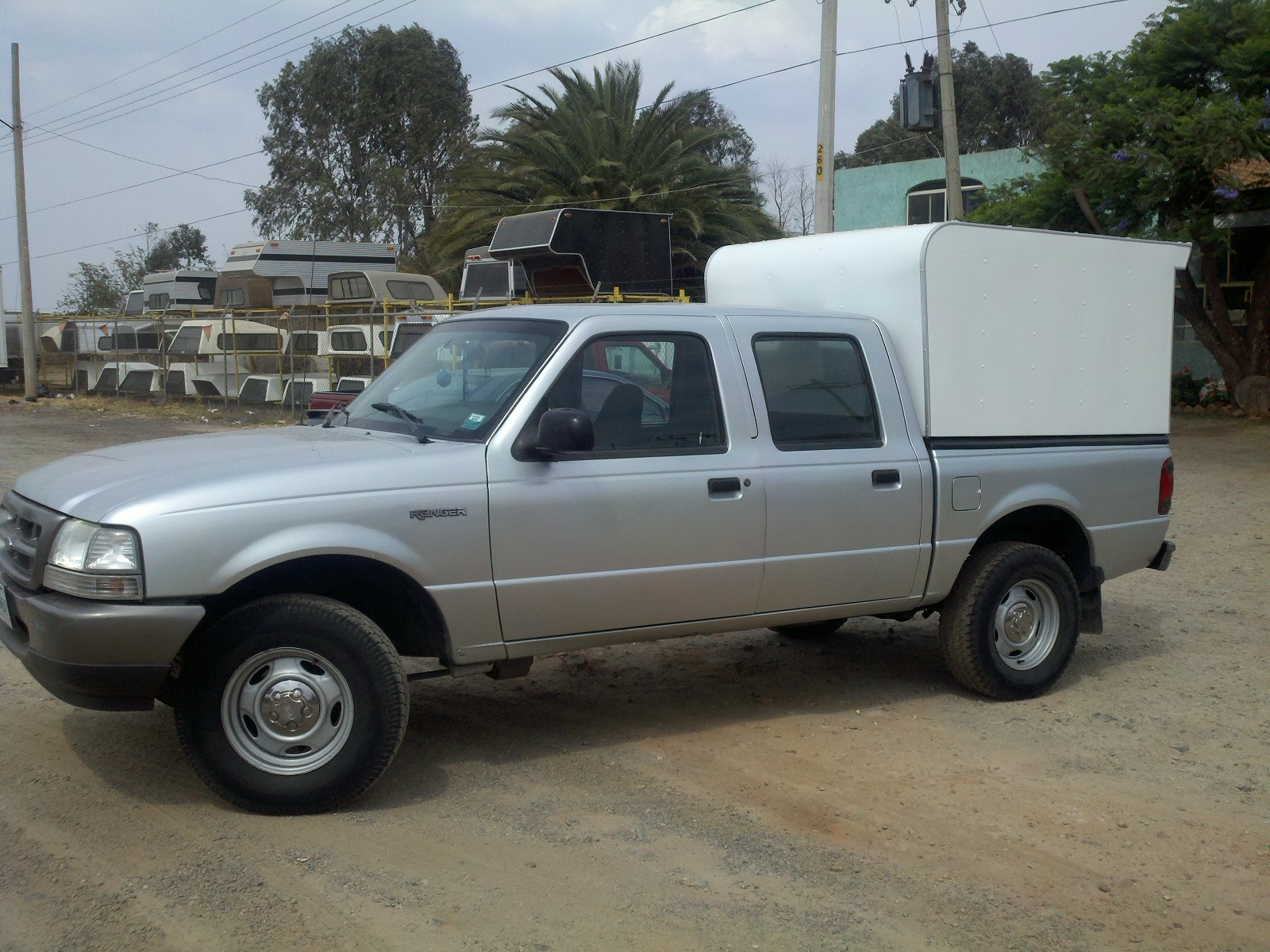CAMPERS CUESTCAB DE ALUMINIO