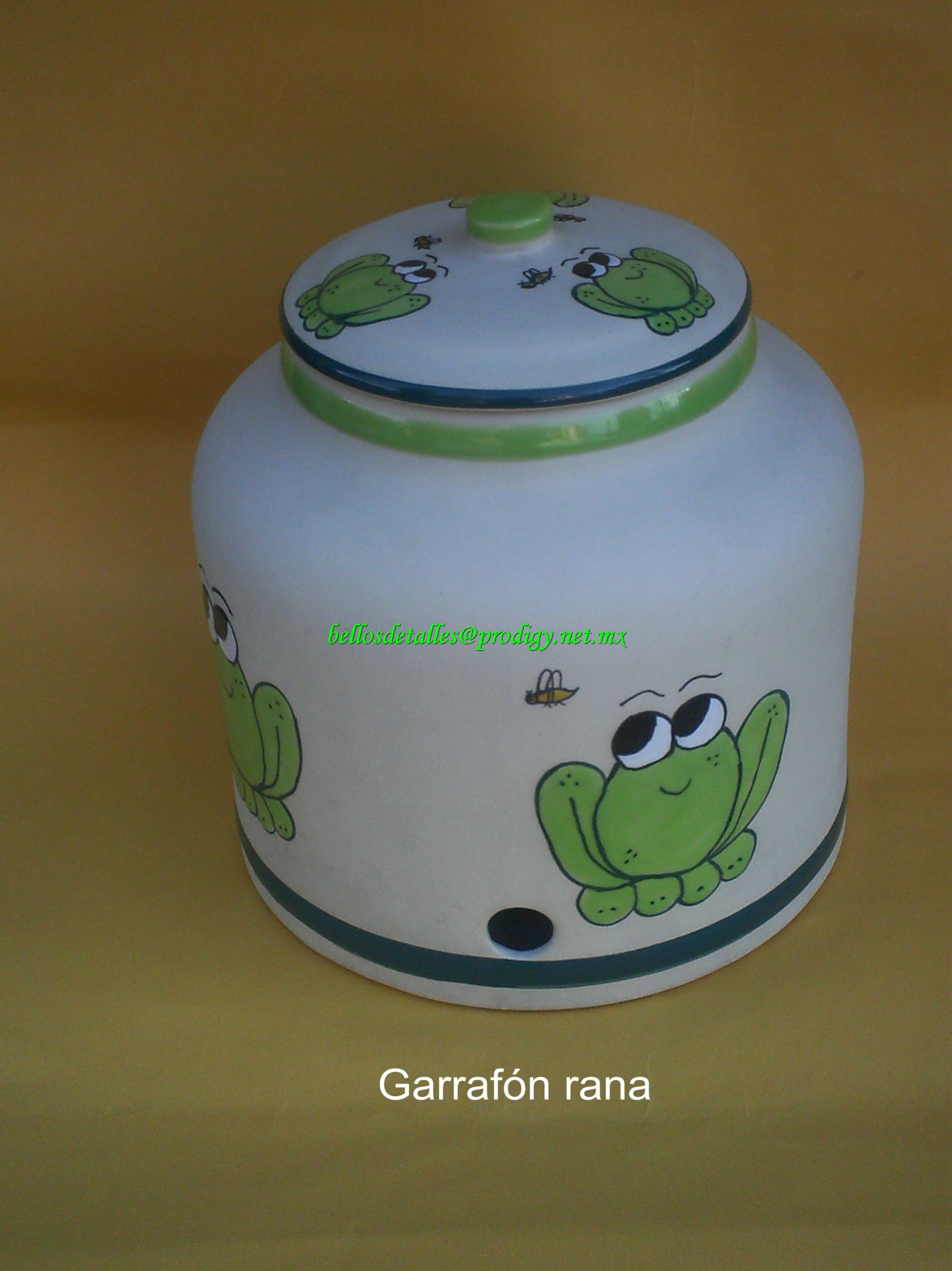 https://0201.nccdn.net/1_2/000/000/184/9ab/Garraf--n-rana-2134x2848.jpg