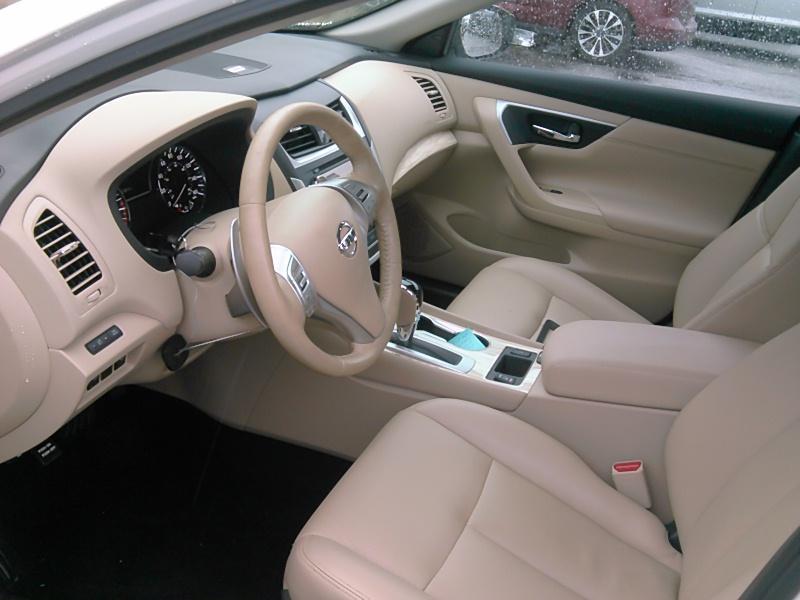 INTERIORFRONT