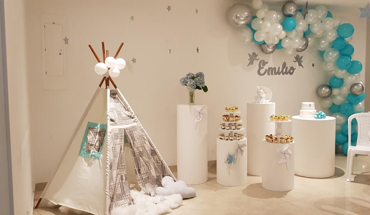 Kit 5 Cilindros Blanco
Principal 60, 5D X 80CM Altur
Mediana 40, 5D X 1,02 M Altura .
Pequeña 40, 5D X 58 CM Altura.
$ 200.00