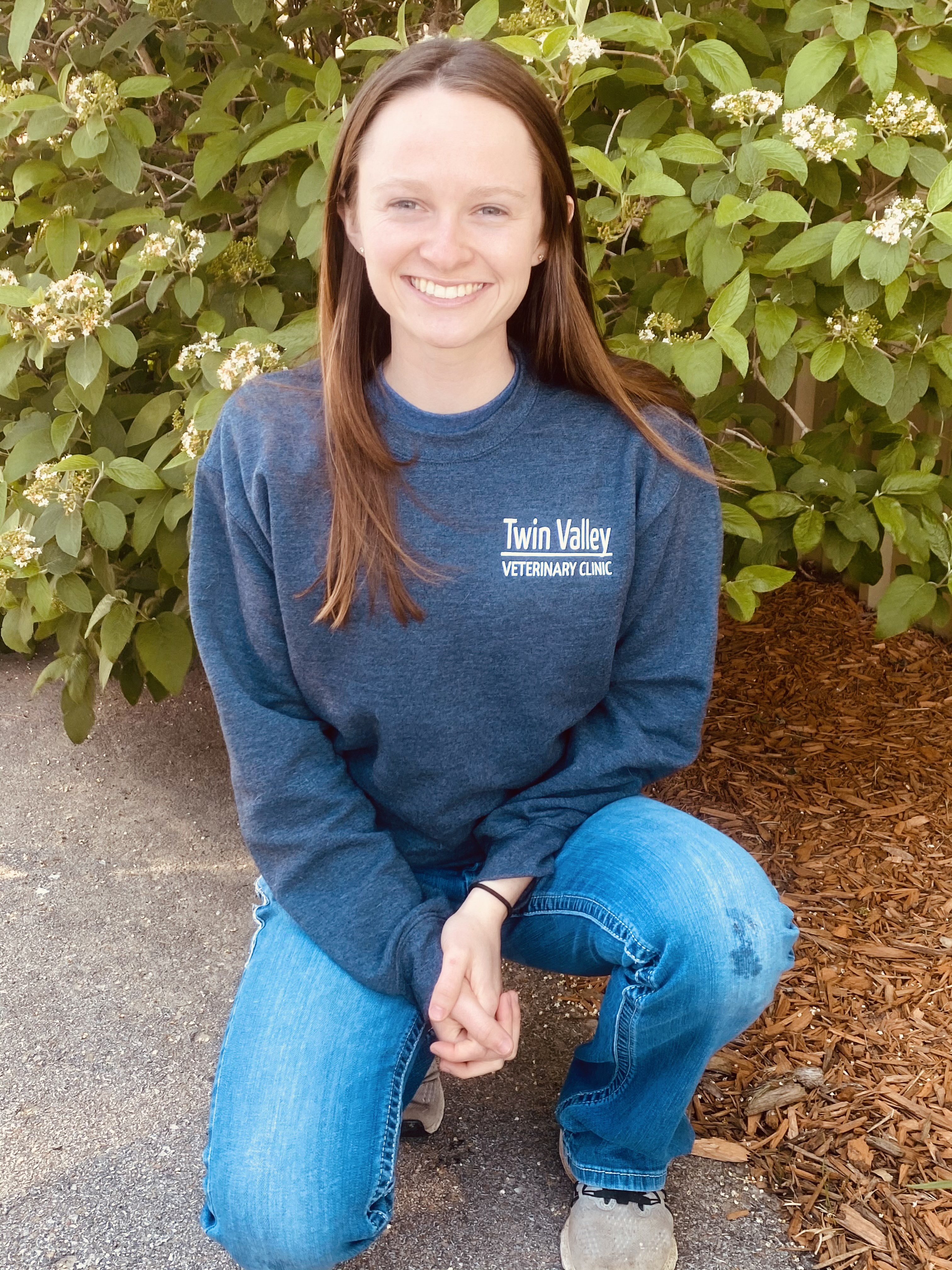 Lexie Cook, Veterinary Assistant