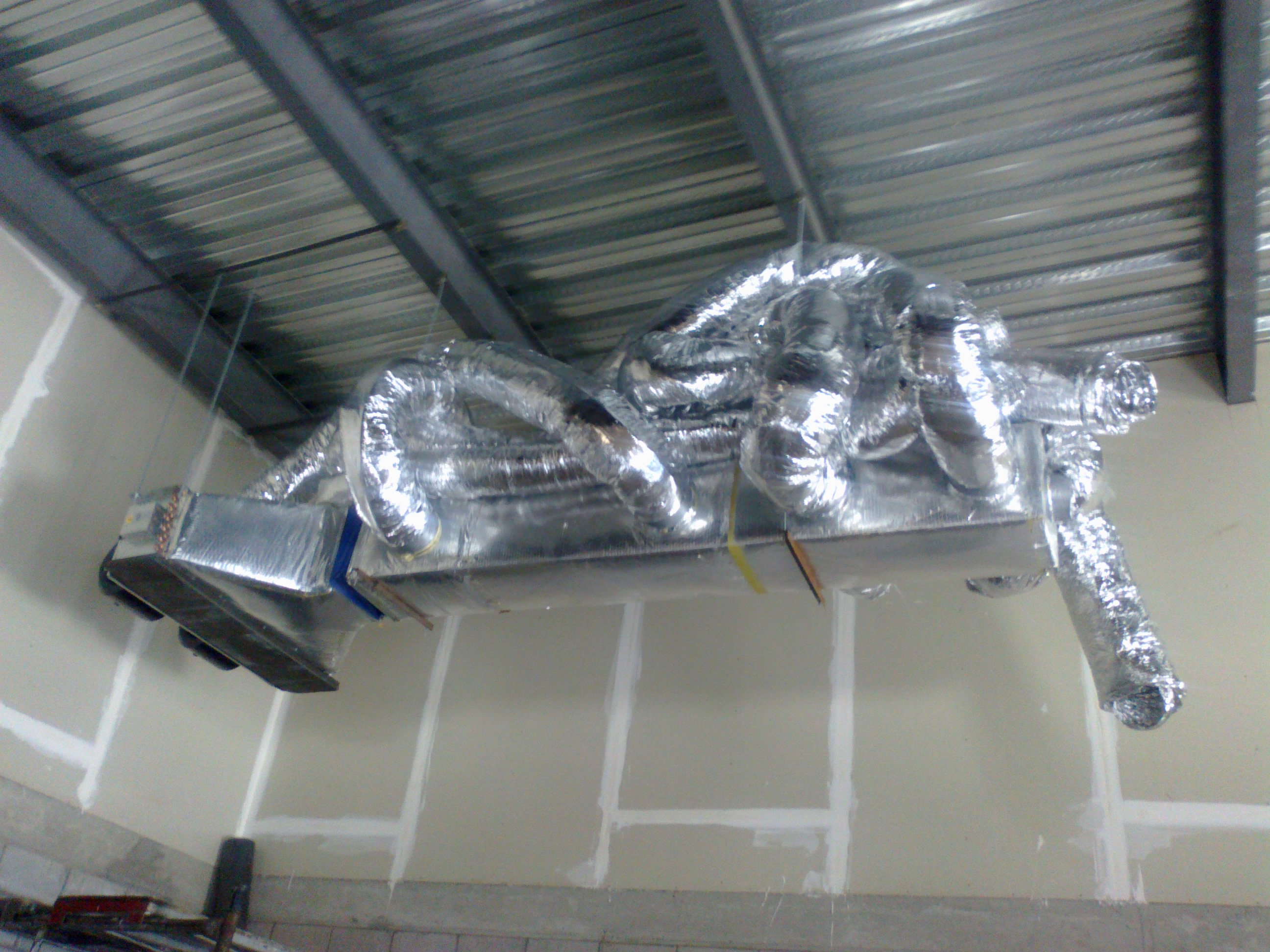 Fan and Coil con ducto rígido y flexibles