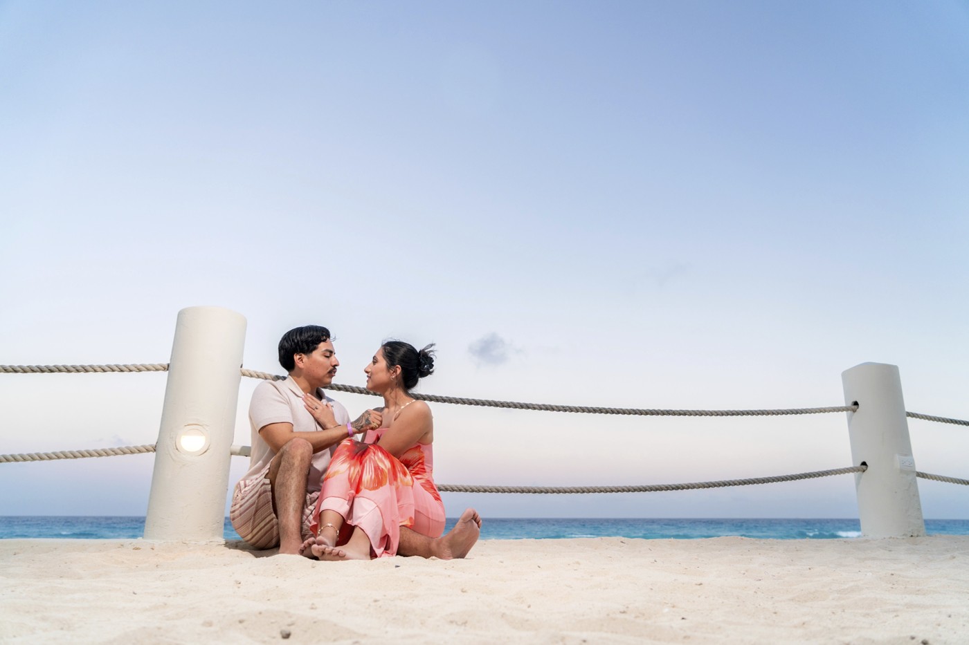 https://0201.nccdn.net/1_2/000/000/185/b61/marriage-proposal-fiesta-americana-condesa-cancun-mexico-lux-art.jpg