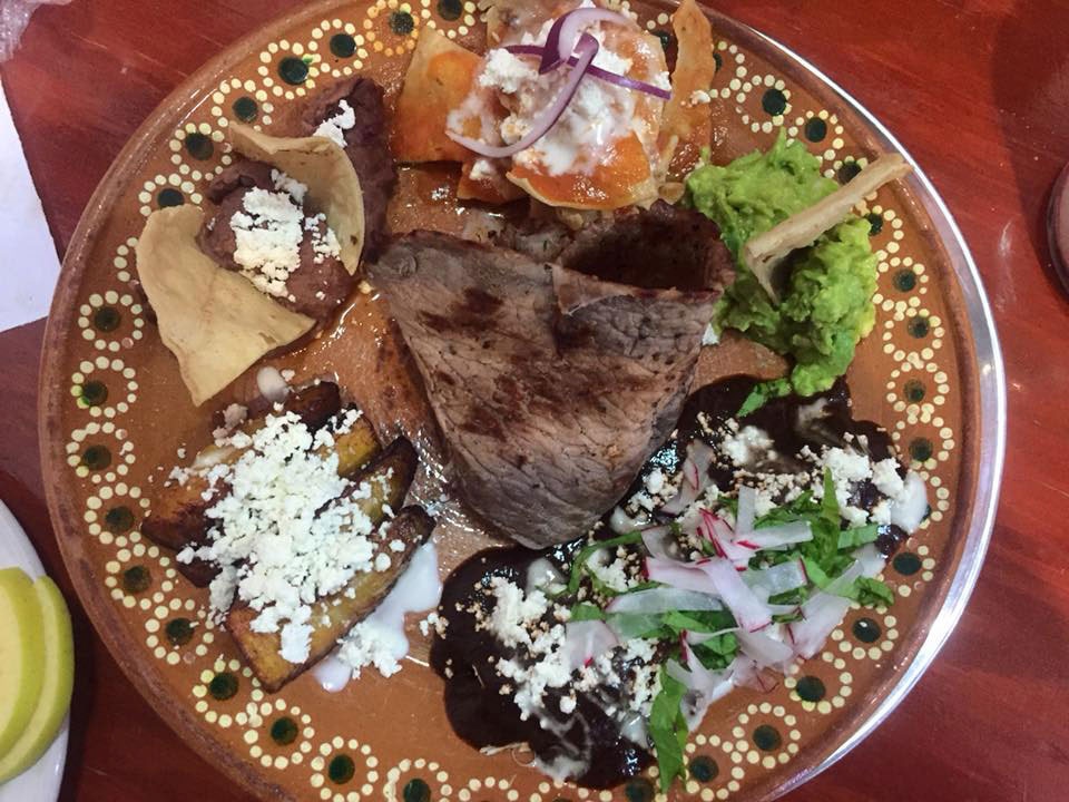 Los Portales Restauran - BISTEC