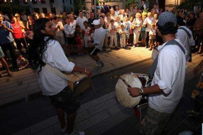 Nower Hill High School Drumers - Douai July 2010