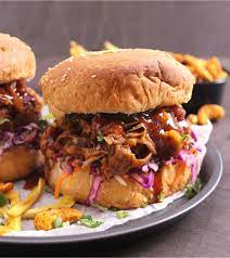 https://0201.nccdn.net/1_2/000/000/186/c47/pulled-pork.jpg