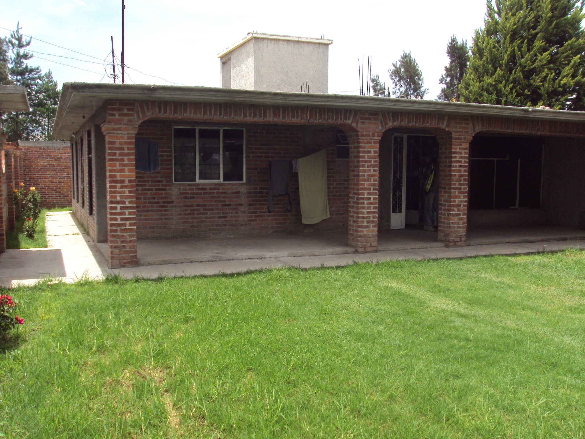CONSTRUCCIÓN DE CASA-HABITACIÓN