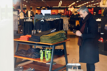 Woman holding shopping bags