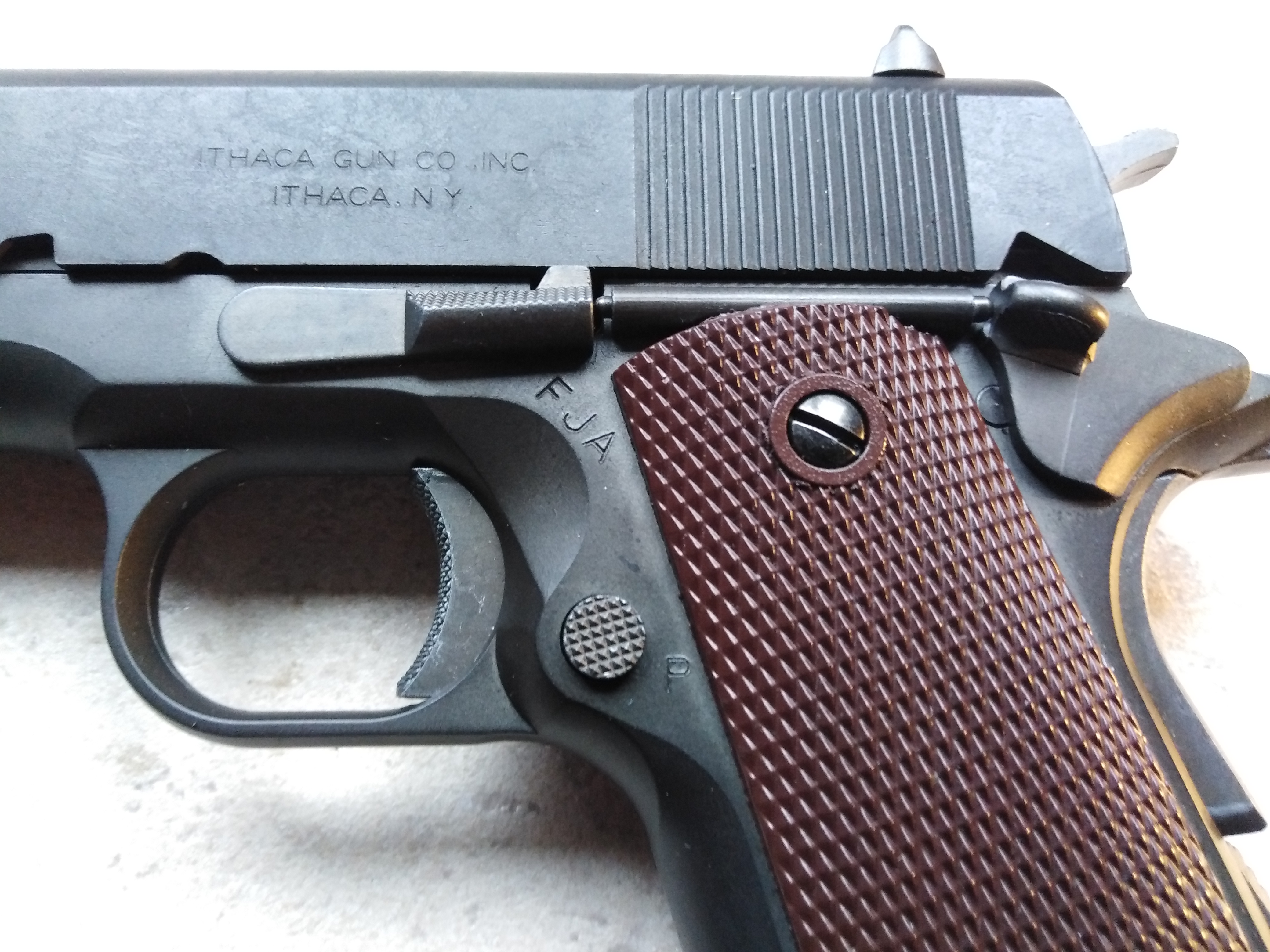 PFCGUK Ltd - Rare MGC Colt WWII ITHACA mfg 1911A1
