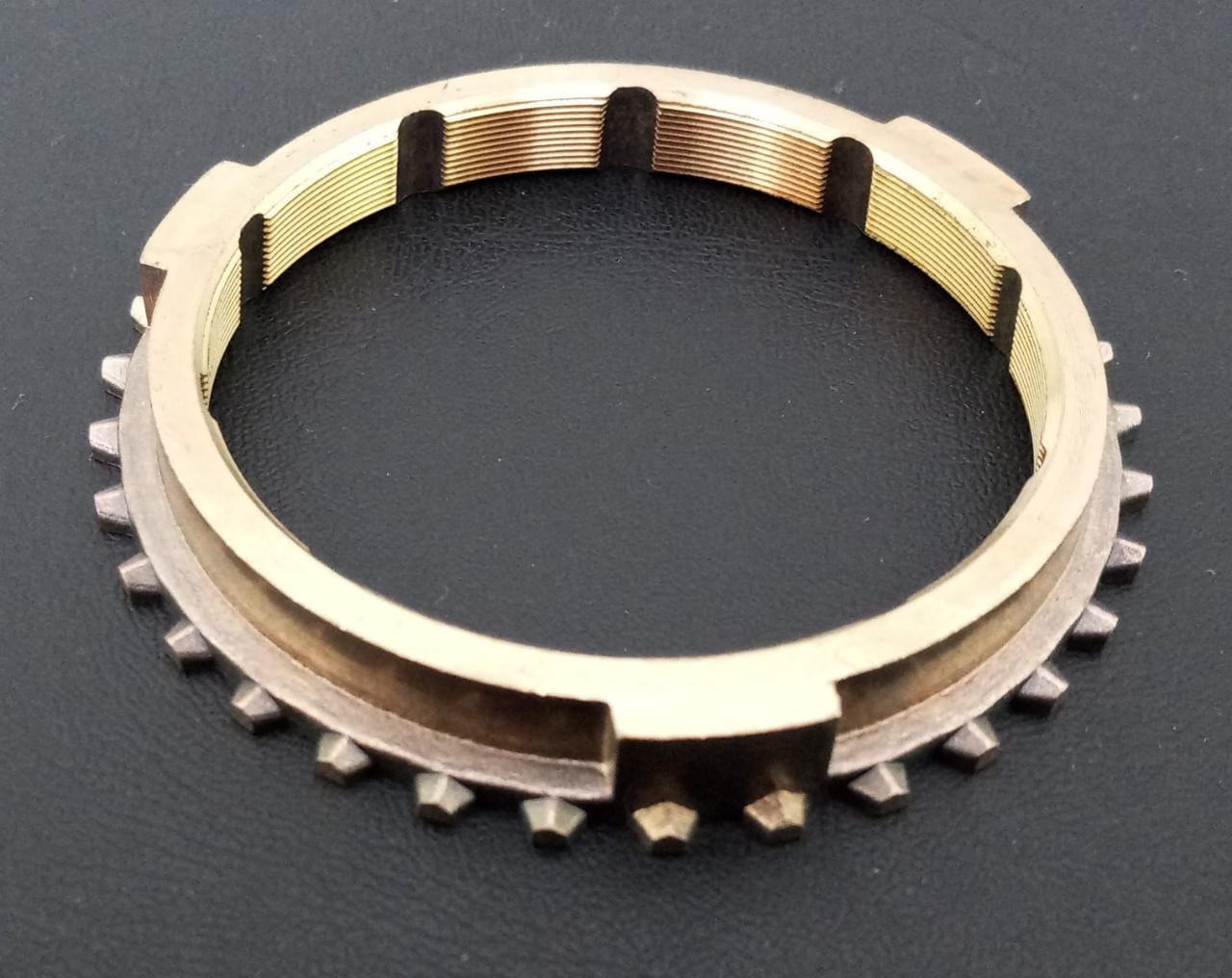 PALIO, RAM 700
BRONCE 
3RA 4TA
$310