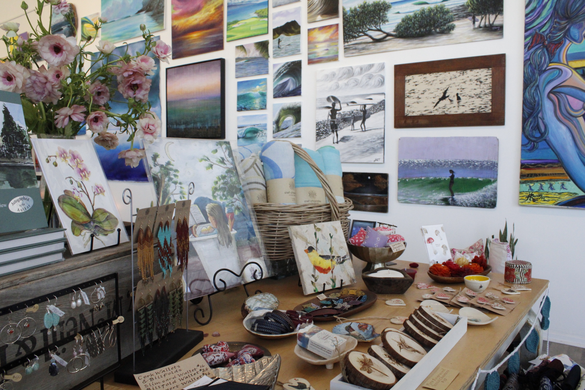 Usher Gallery~ 1 Petaluma Blvd N