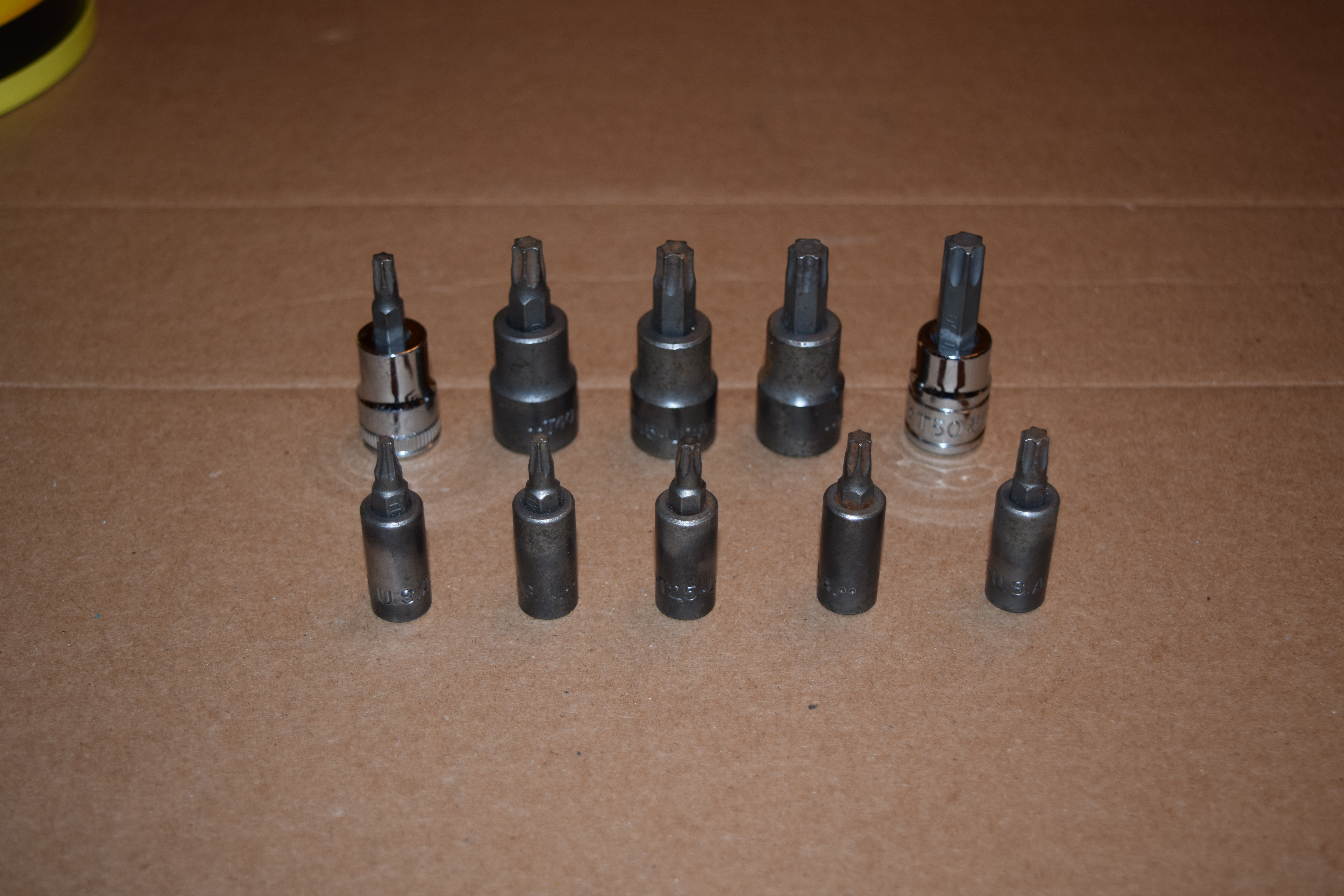 Torx Sockets (1/4 Drive - T15, T20, T25 ,T27, T30;  3/8 Drive - T27,T40, T45, T47, T50)