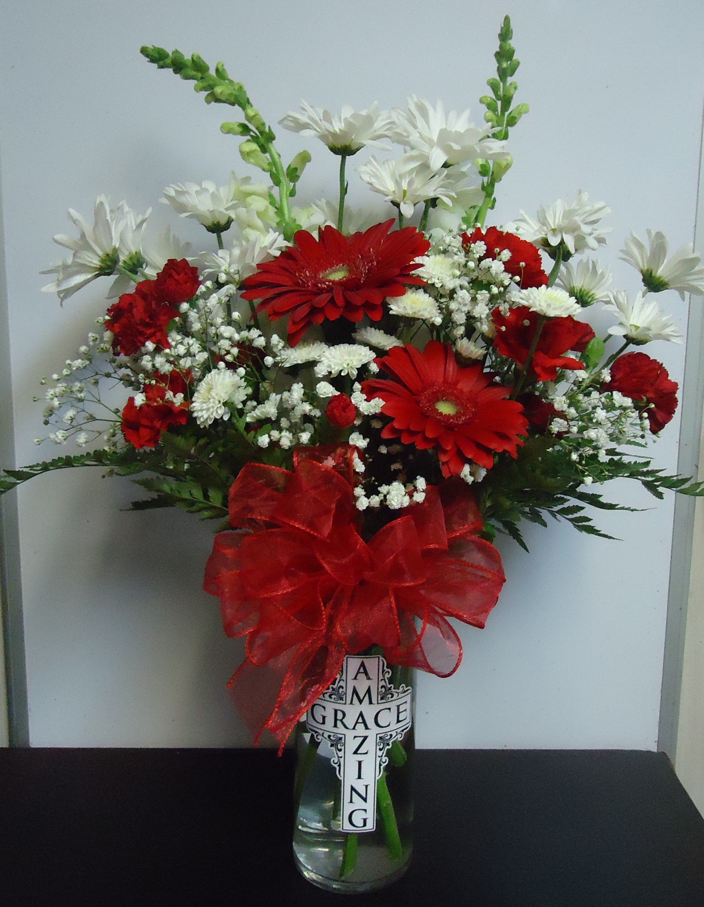 (16) "Fresh" Mix Vase
$85.00