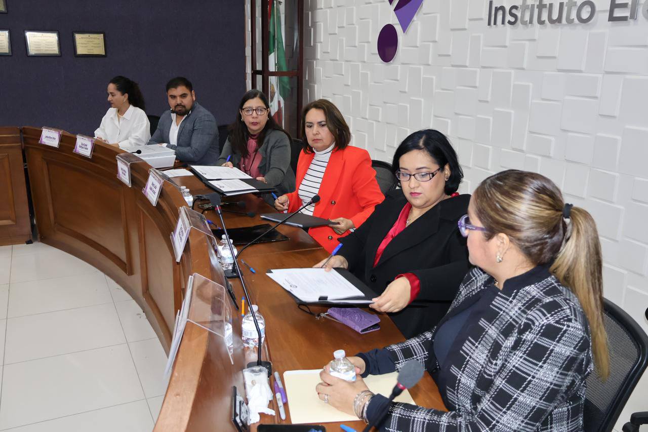 https://0201.nccdn.net/1_2/000/000/18a/9a4/otra-foto.jpg