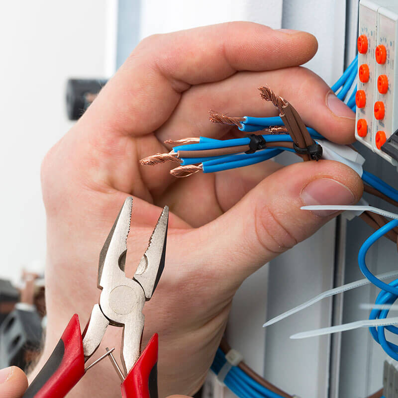 Unidad de Verificación de Instalaciones Eléctricas Carlos Manuel Escudero - Proyectos eléctricos