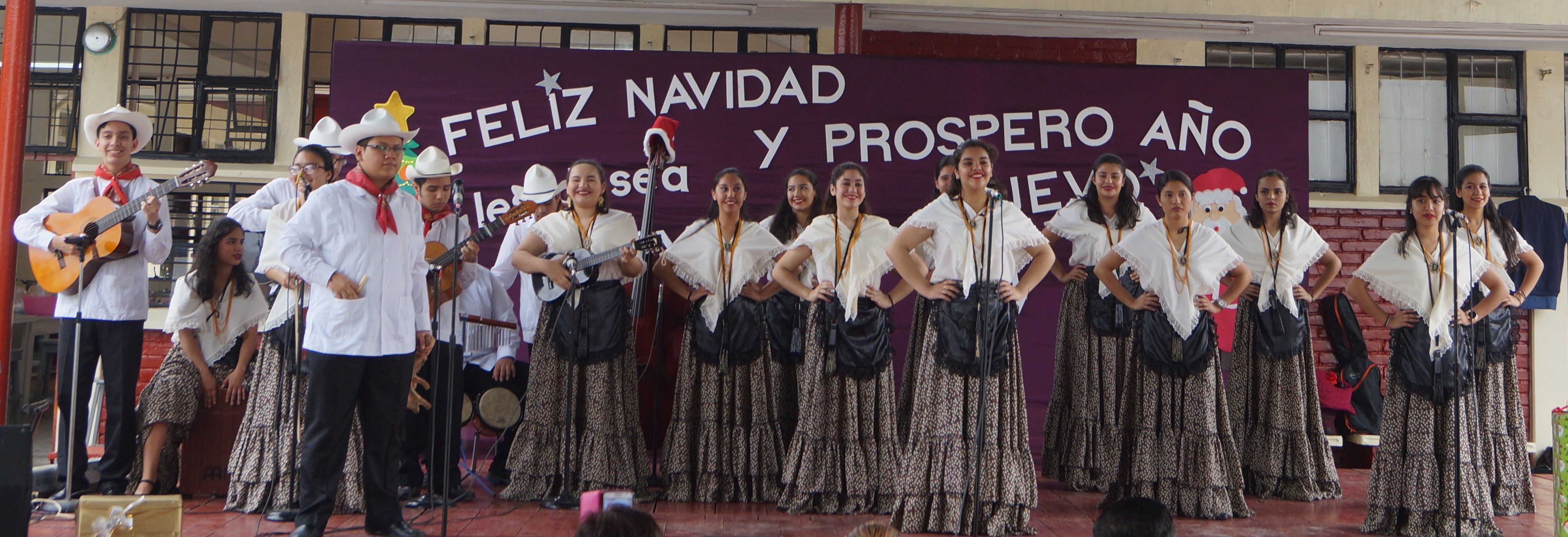 1ER. LUGAR CERTAMEN DE CANTO DE RAMA NAVIDEÑA
1 DE DICIEMBRE 2017 FASE ZONAL