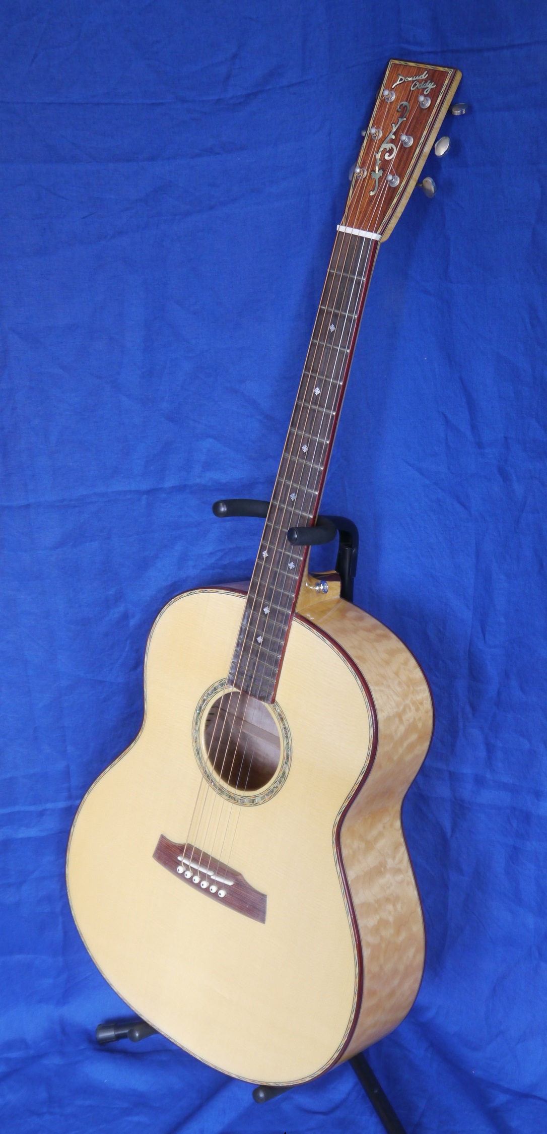 https://0201.nccdn.net/1_2/000/000/18d/5e0/jumbo-quilted-maple-full-front.jpg