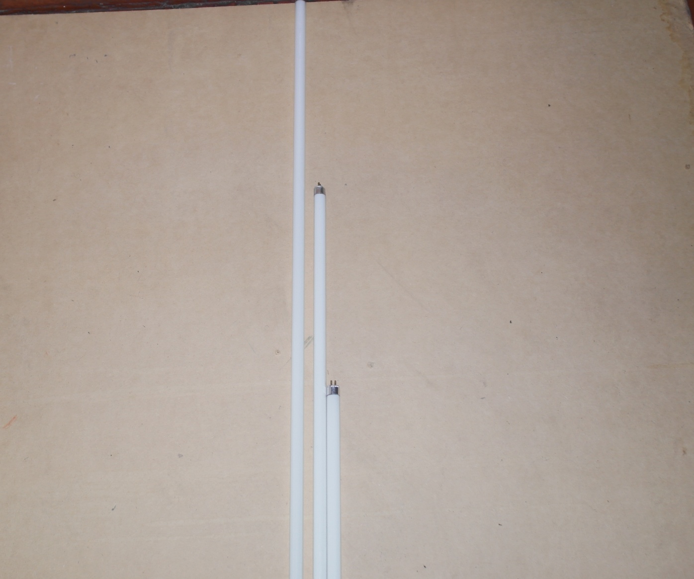 FO 8,14,21W (30,60,90CM)T5 
6500°K - CH 
Cod:10554,10557,10560