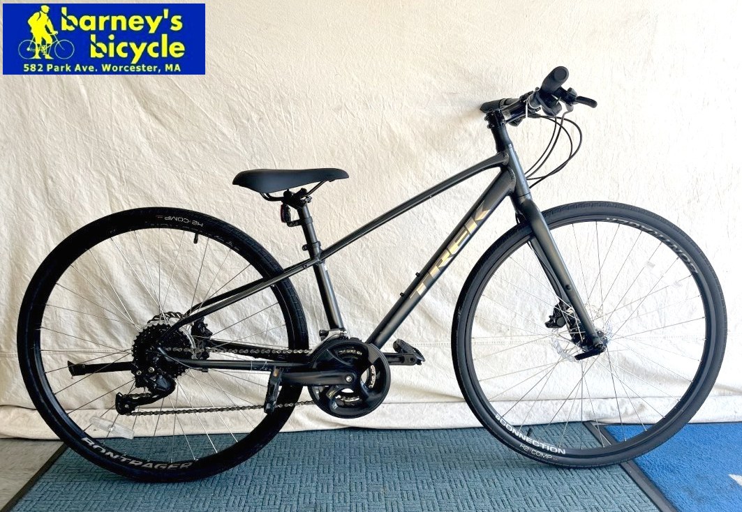 Trek FX 2
Frame Size: 13" XS / Rider Height: 5'0-5'3
Price: $539.99 (Professionally Tuned)