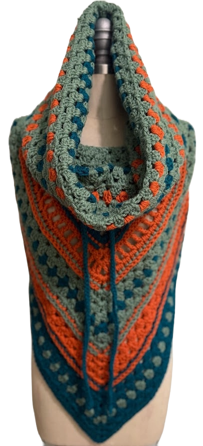https://0201.nccdn.net/1_2/000/000/18e/930/hooded-cowl-triangle-scarf-09.png