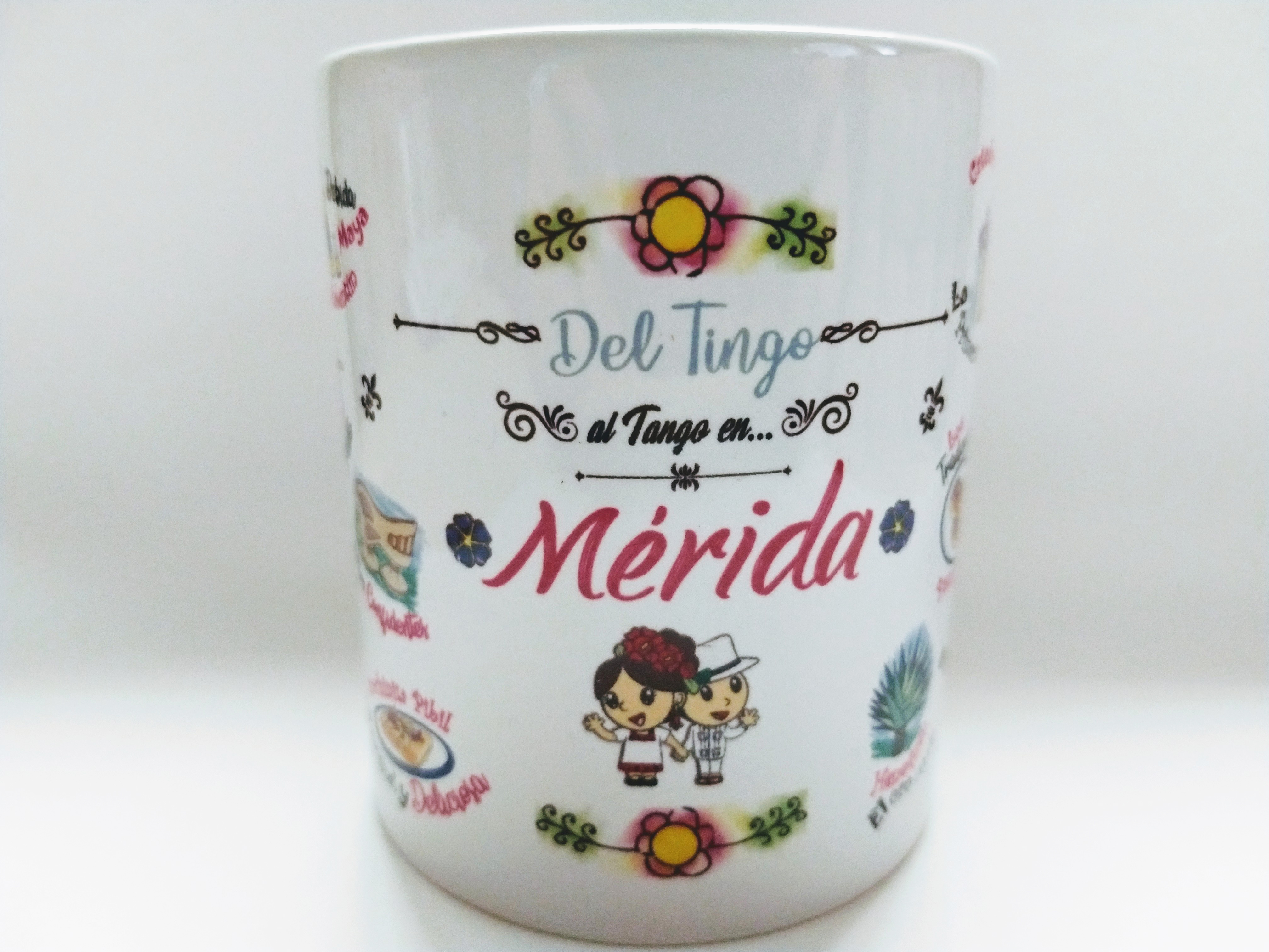 TAZA DE CERÁMICA
8.5cm Diametro x 10cm Alto