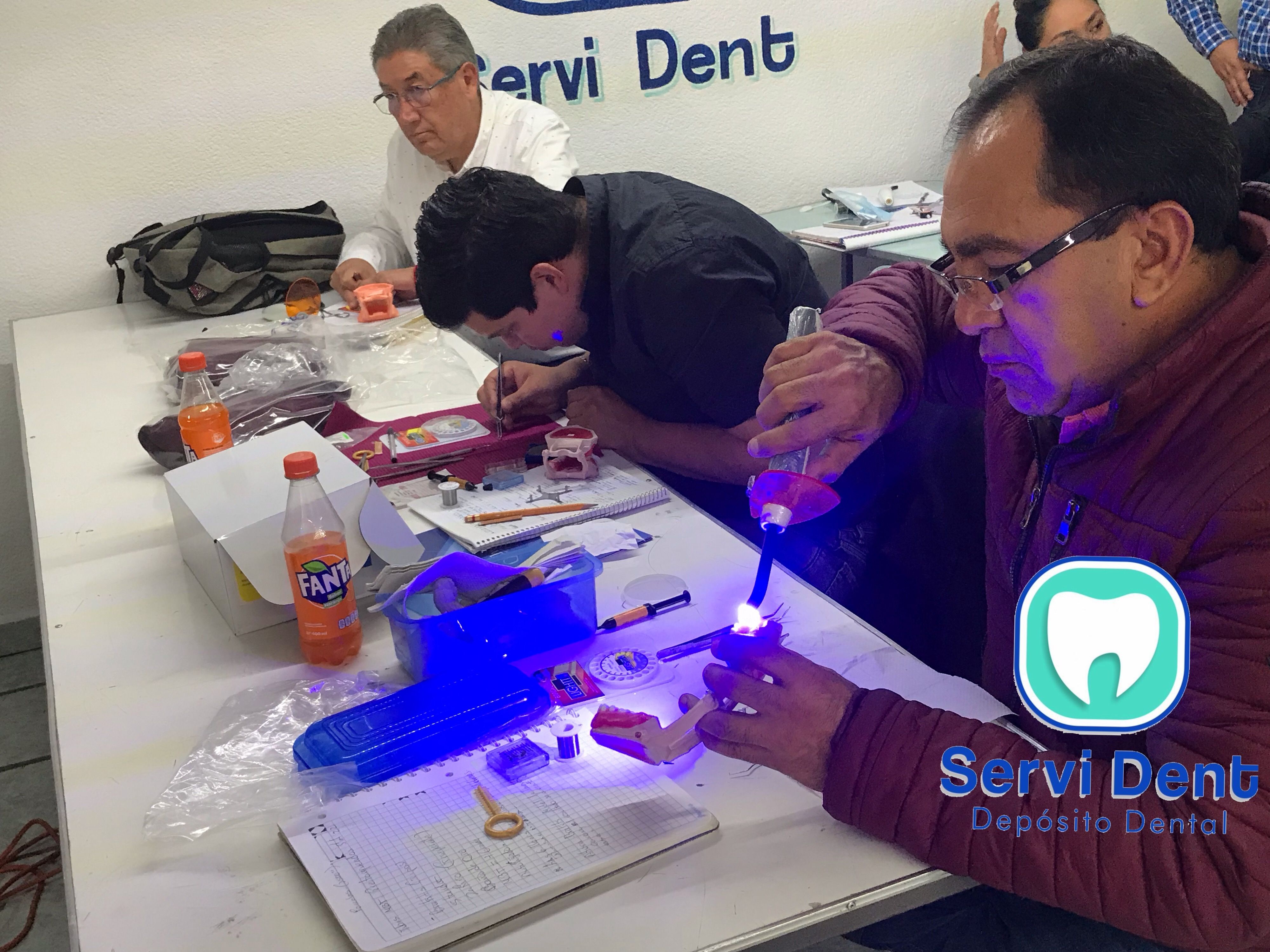 Materiales dentales - Depósito Dental "Servi-Dent" - Hidalgo - Inicio