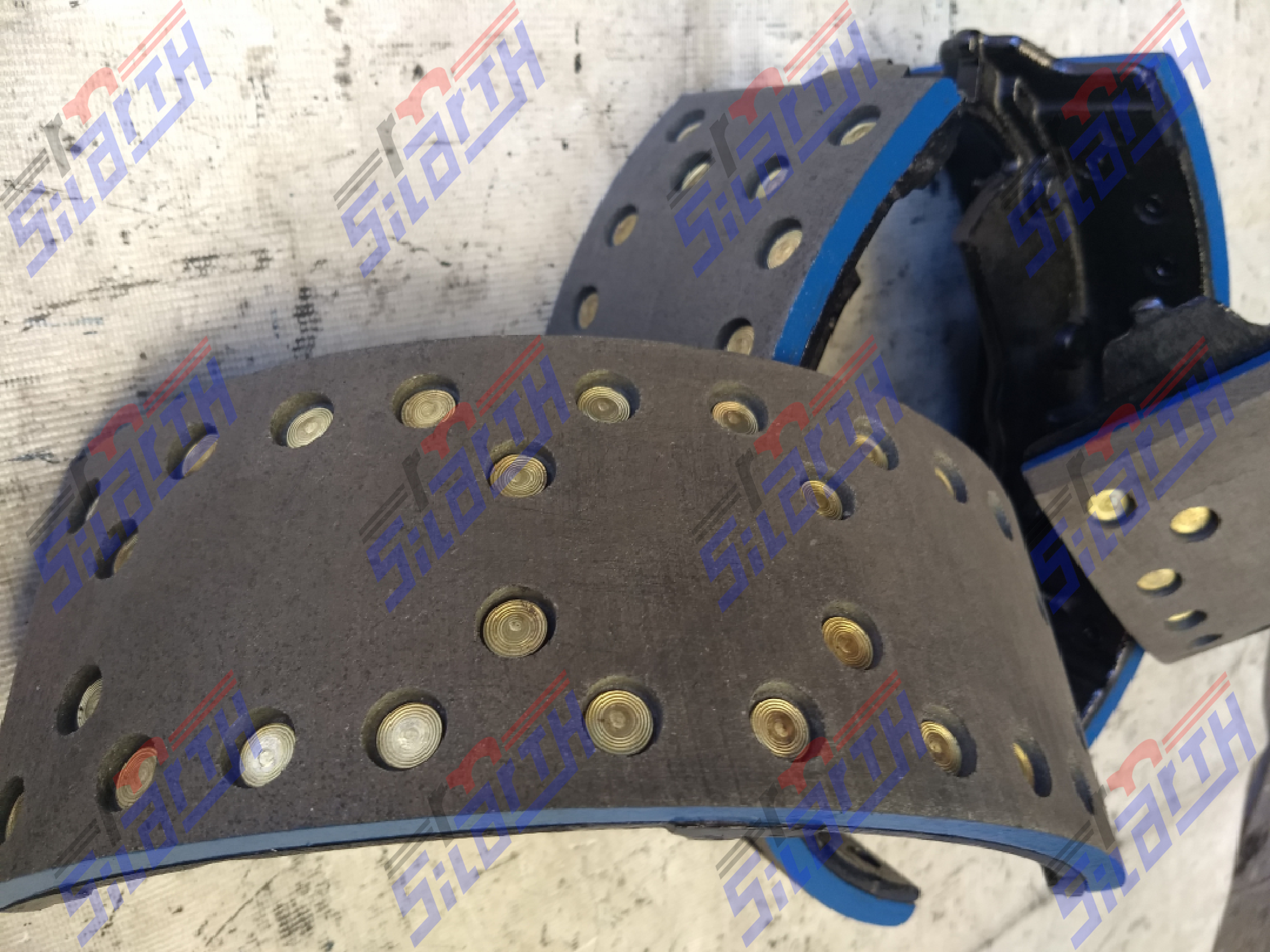 ZAPATA FRENO TAMBOR MONTACARGAS 4" x 12.500" DIAM.